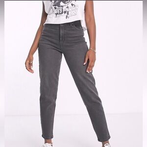 Levi’s wash black/grey mom jeans